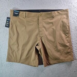 NWT Roundtree & Yorke Performance Shorts Men 42 x‎ 9" Flat Front Khaki Brown